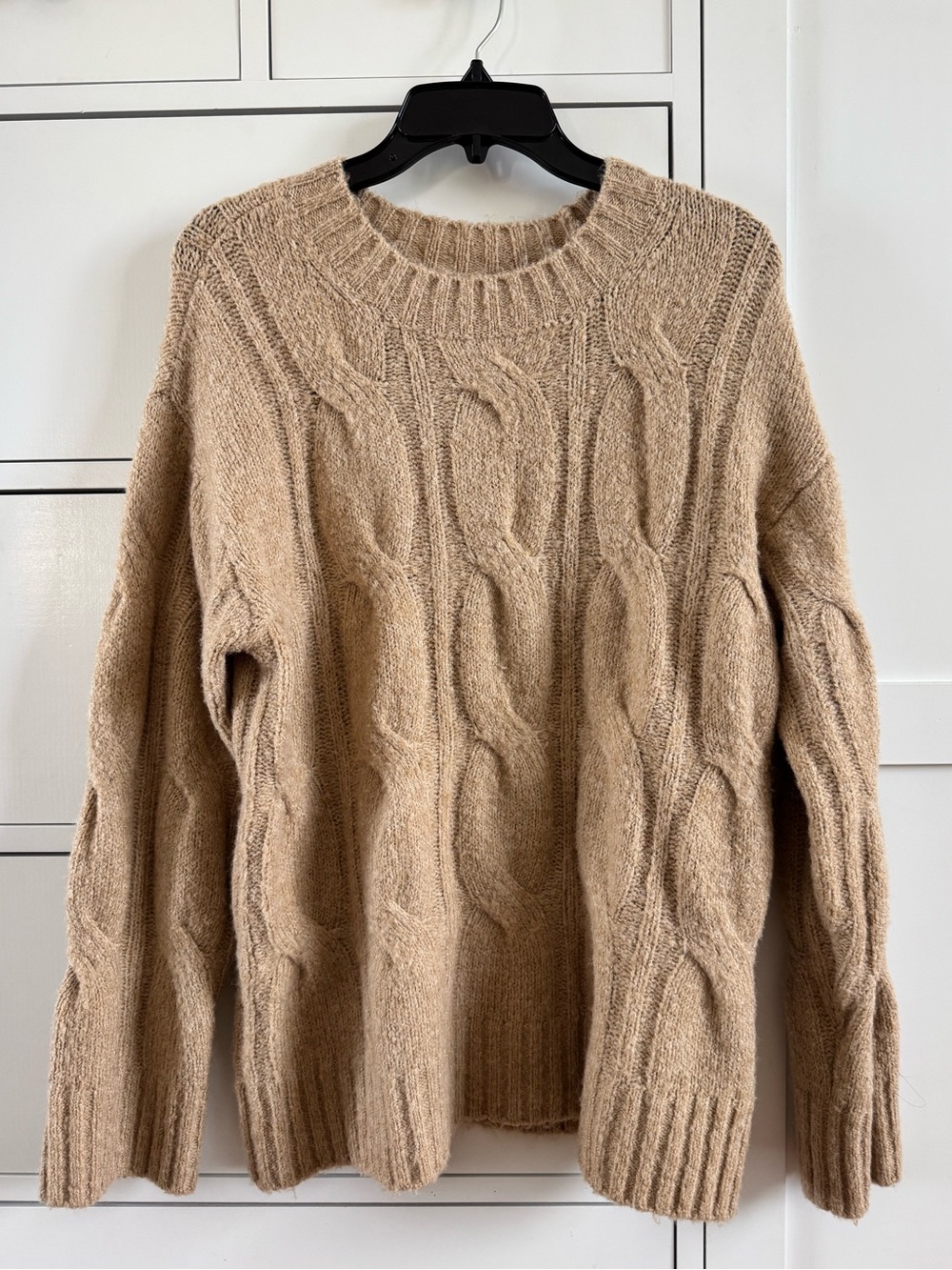 NWOT AE Whoa So Soft Cable Knit Sweater